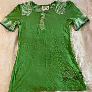 E.C. Star Green Flower Cart Short Sleeve Top